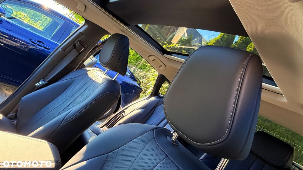 Toyota Mirai Advanced - 9