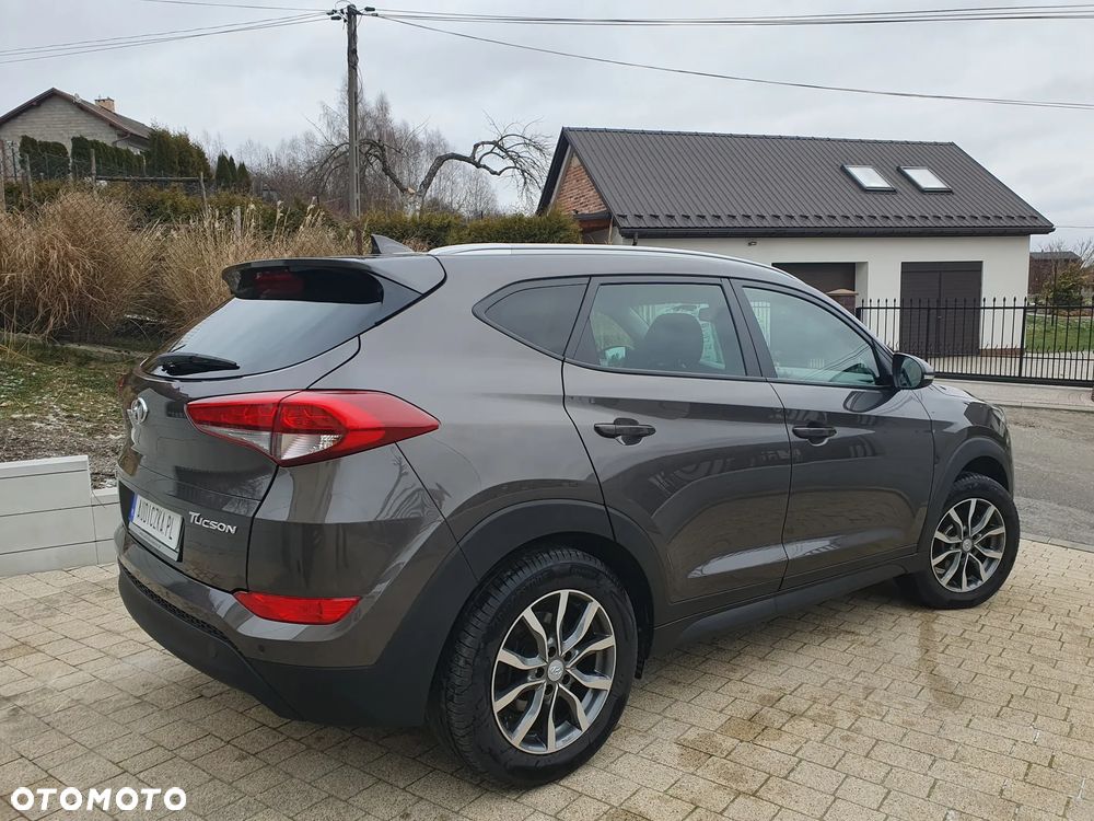 Hyundai Tucson 1.7 CRDI BlueDrive Comfort 2WD - 1