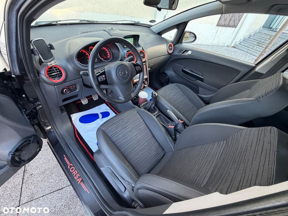 Opel Corsa 1.2 16V Cosmo - 6