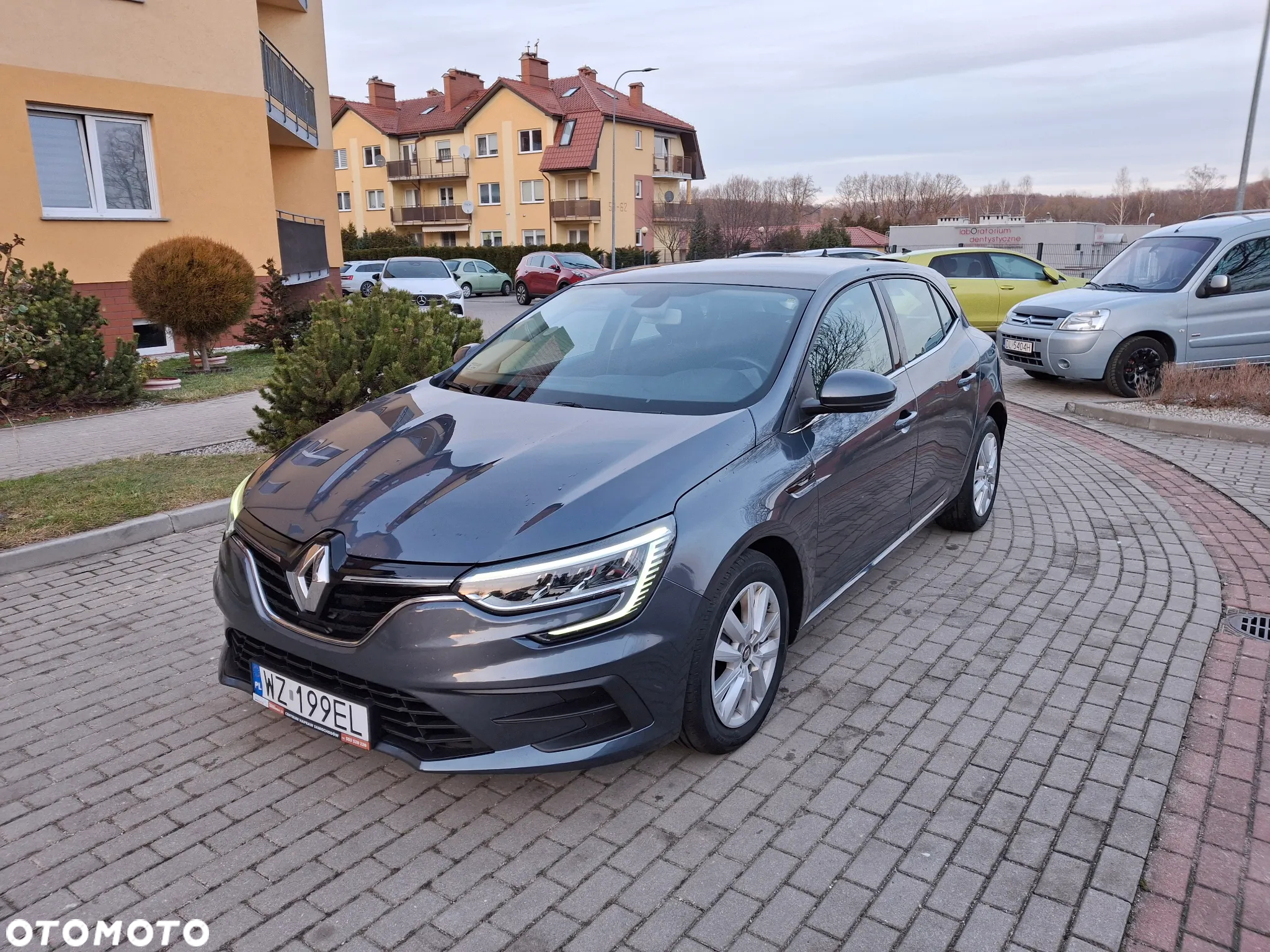 Renault Megane 1.3 TCe FAP Business - 3