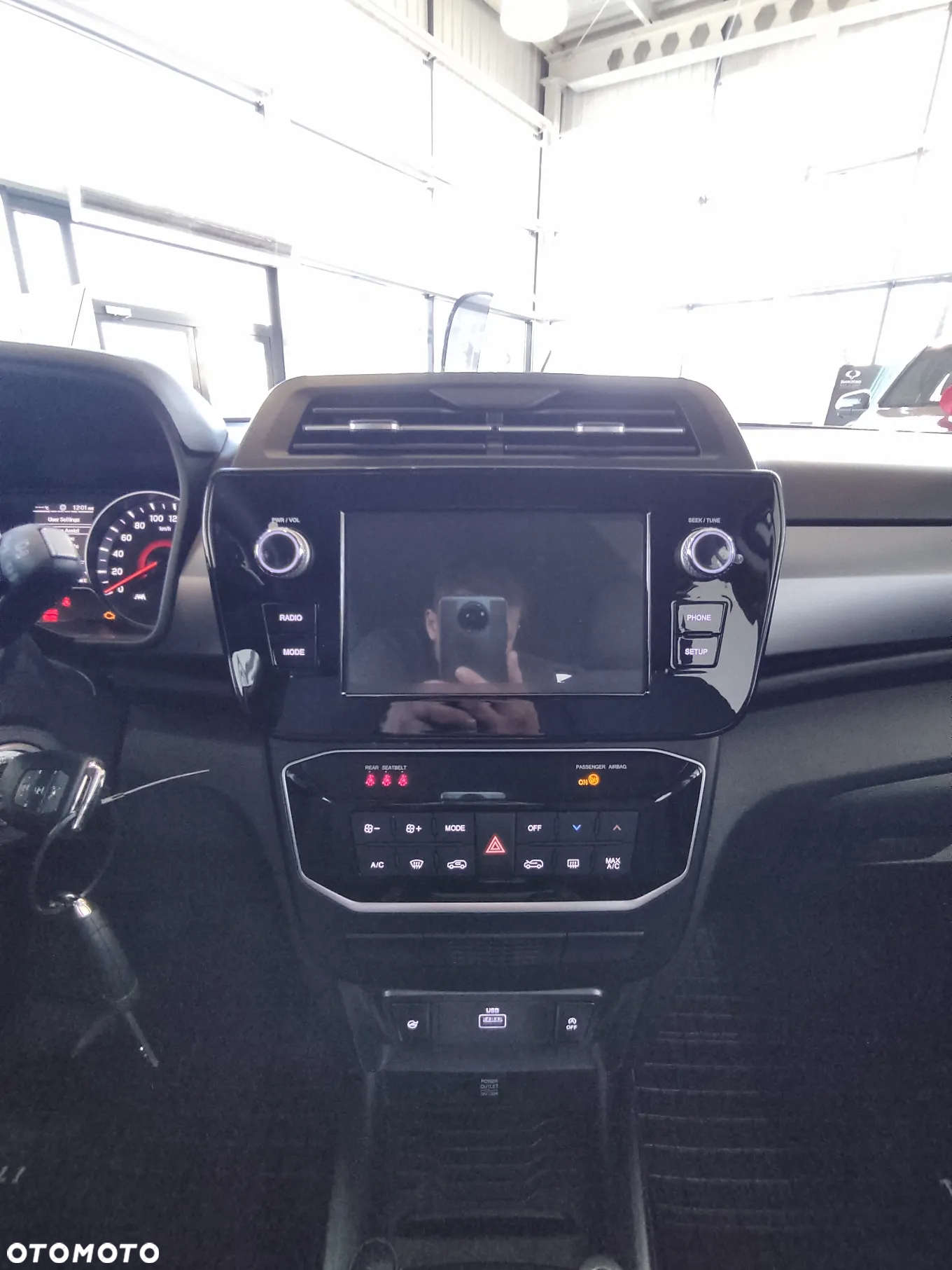 SsangYong/KGM Tivoli 1.5 T-GDI Adventure - 12