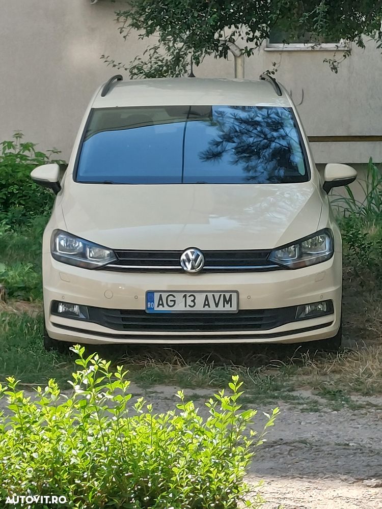 Volkswagen Touran - 15