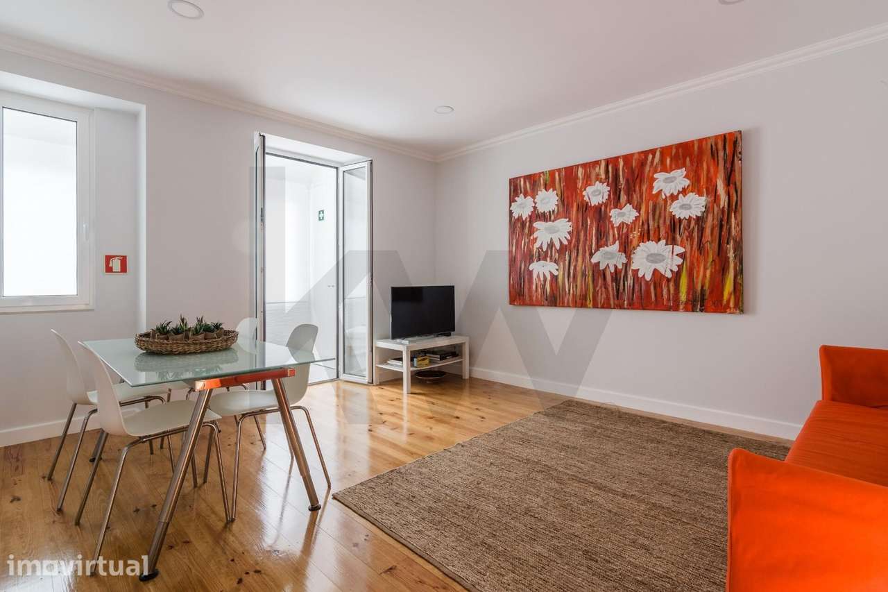 Apartamento T3 com Licença de AL Ativa | Penha de França | Remodelado - Grande imagem: 2/27