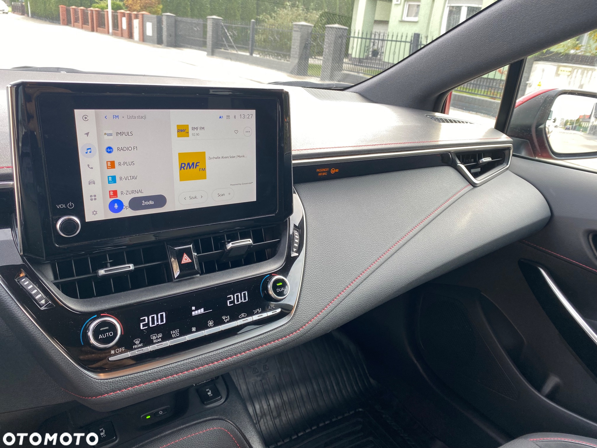 Toyota Corolla - 10