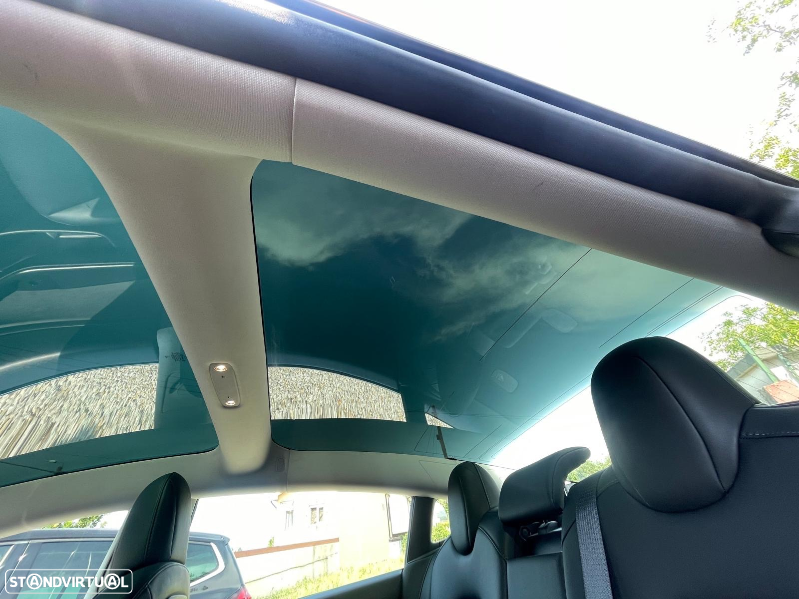 Tesla Model 3 Long-Range Dual Motor AWD - 37