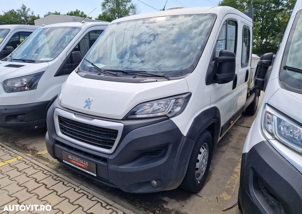 Peugeot Boxer DoubleCab