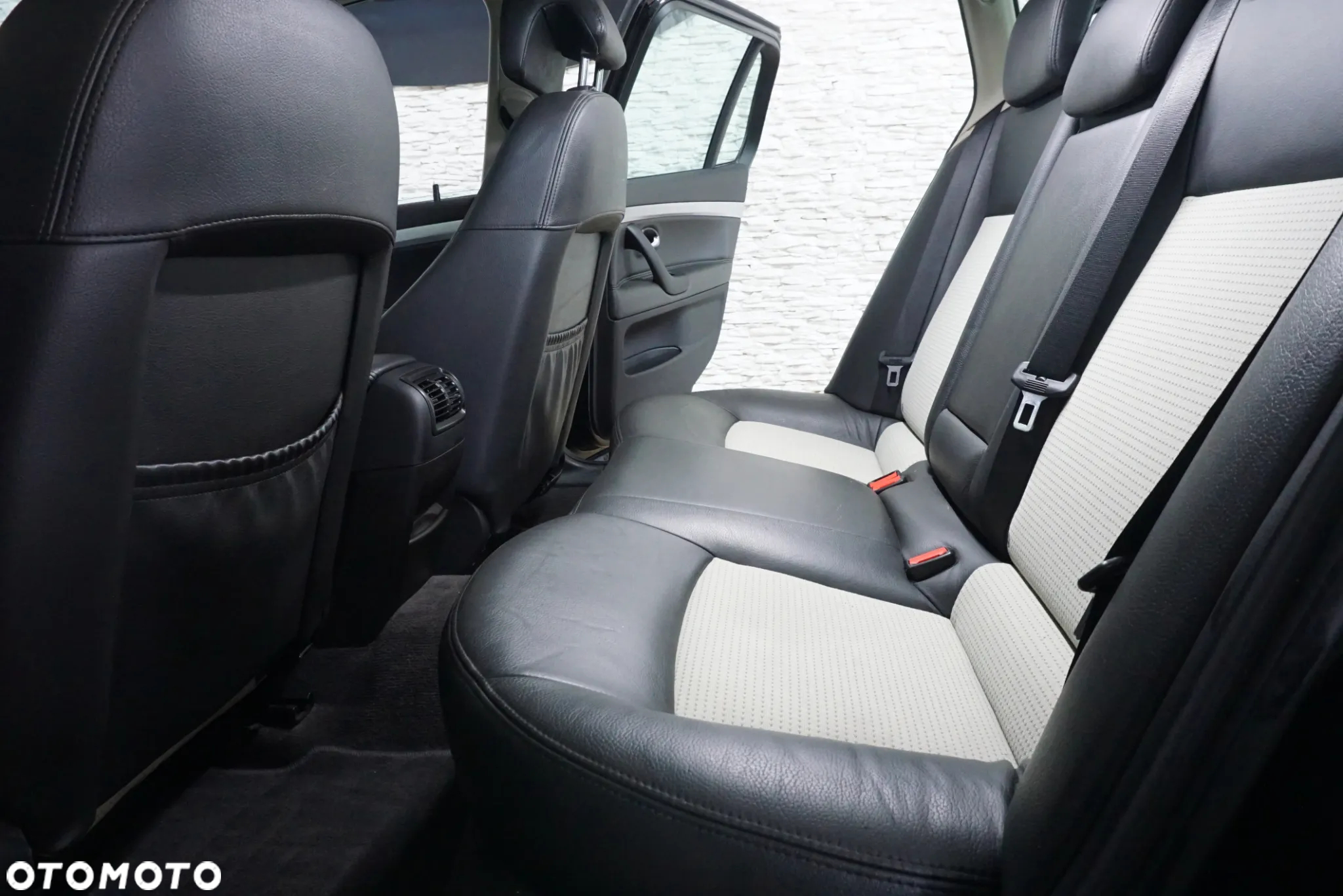 Saab 9-3 1.9TTiD PF Vector - 13