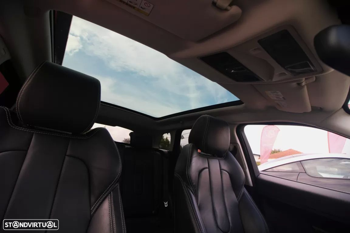 Land Rover Range Rover Evoque - 22
