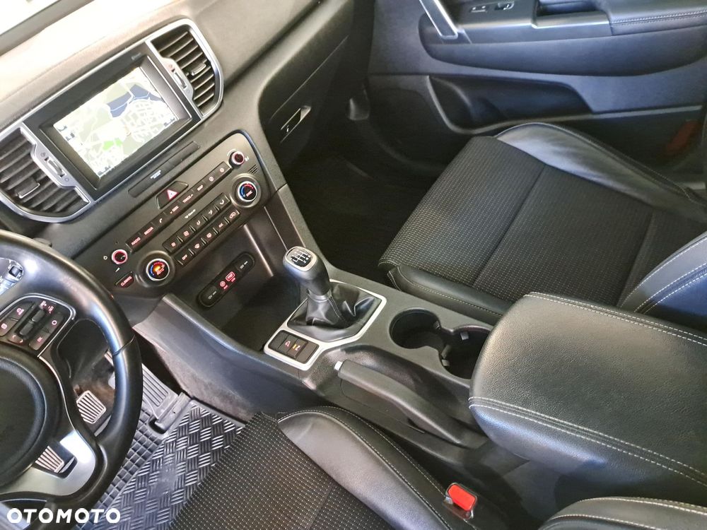 Kia Sportage 1.6 GDI L 2WD - 28