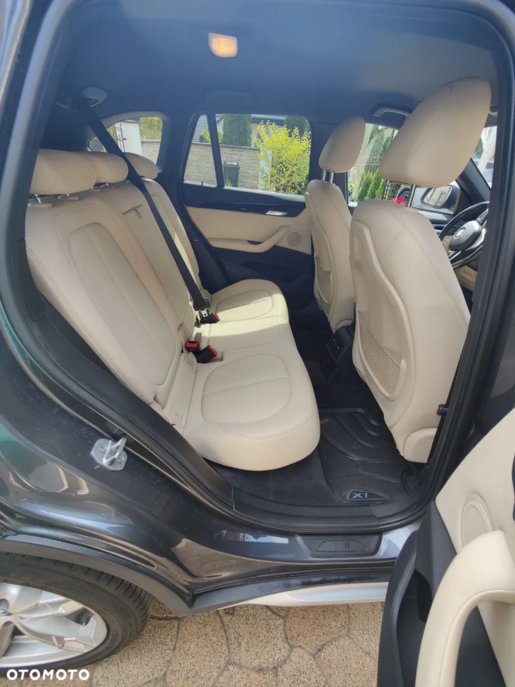 BMW X1 xDrive28i - 7