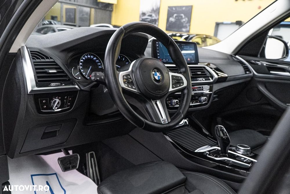 BMW X3 xDrive30i AT Luxury Line - 29