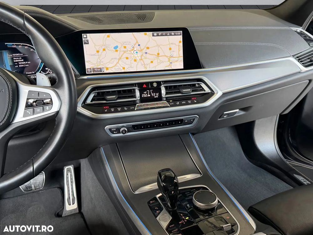 BMW X5 xDrive45e - 16