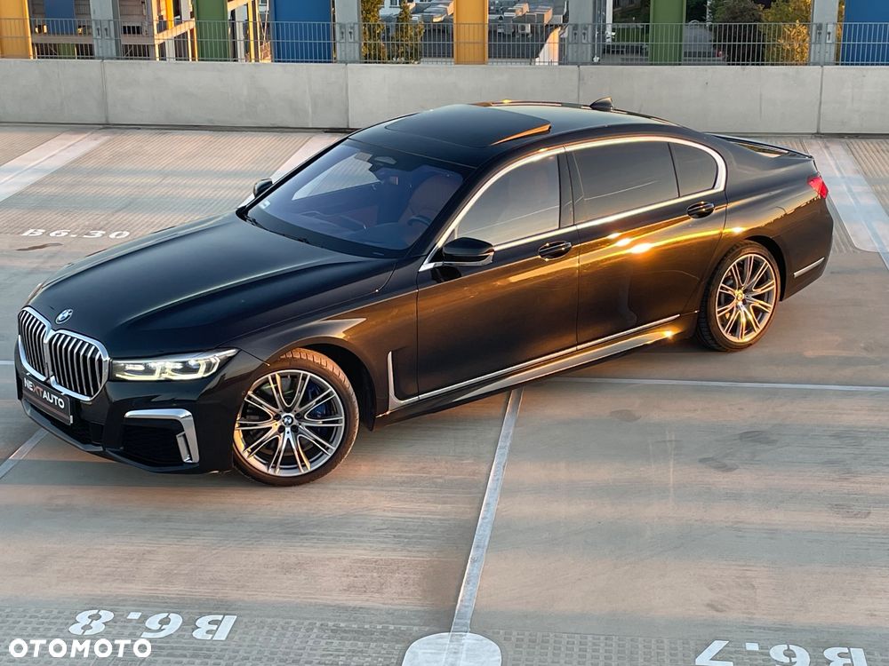 BMW Seria 7 750Li xDrive sport - 12