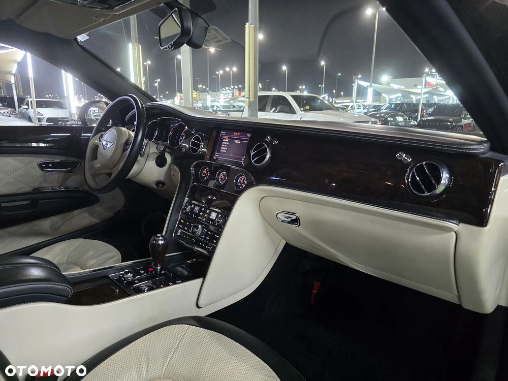 Bentley Mulsanne - 3