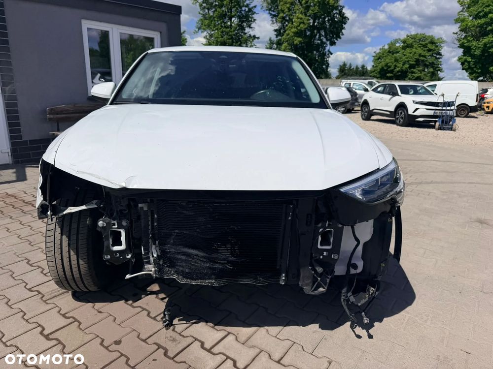 Audi Q3 Sportback 35 TFSI S line - 4