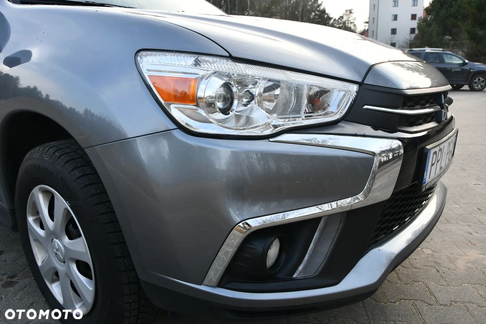 Mitsubishi ASX 1.6 Inform - 16