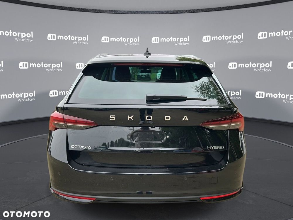 Skoda Octavia - 12