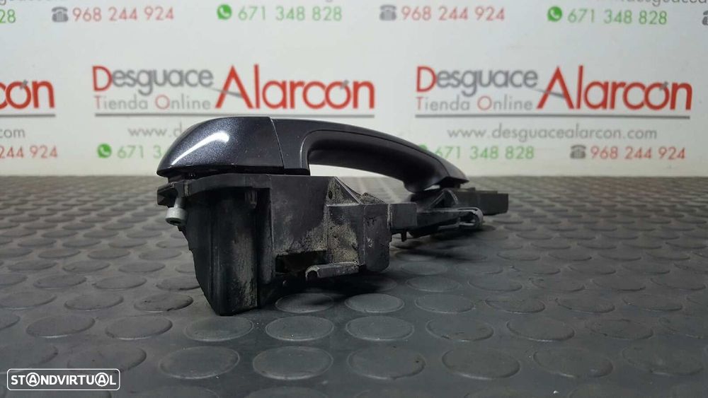 PUXADOR EXTERIOR TRASEIRO ESQUERDO BMW SERIE 1 BERLINA (E81/E87) 118D - 4