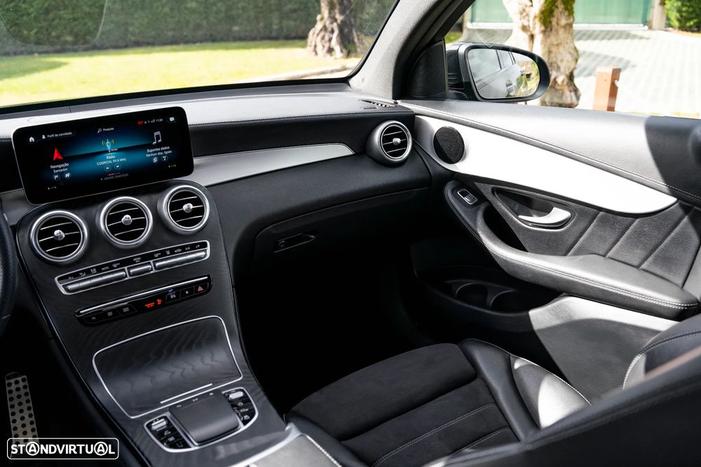 Mercedes-Benz GLC 300 de Coupe 4Matic - 25