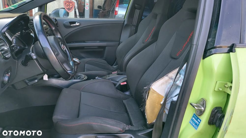 Seat Leon 2.0 T FSI Cupra - 11