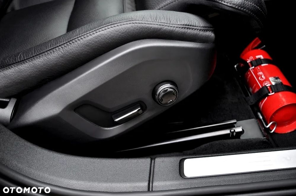 Volvo V60 D3 Momentum Pro - 18