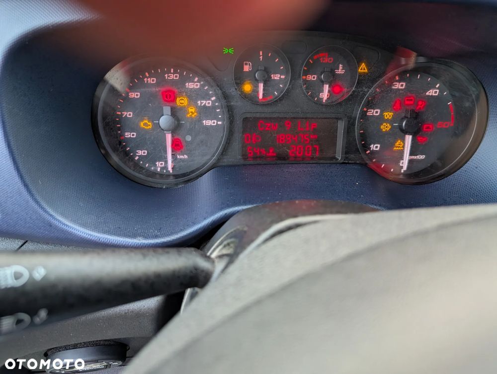 Iveco DAILY - 17
