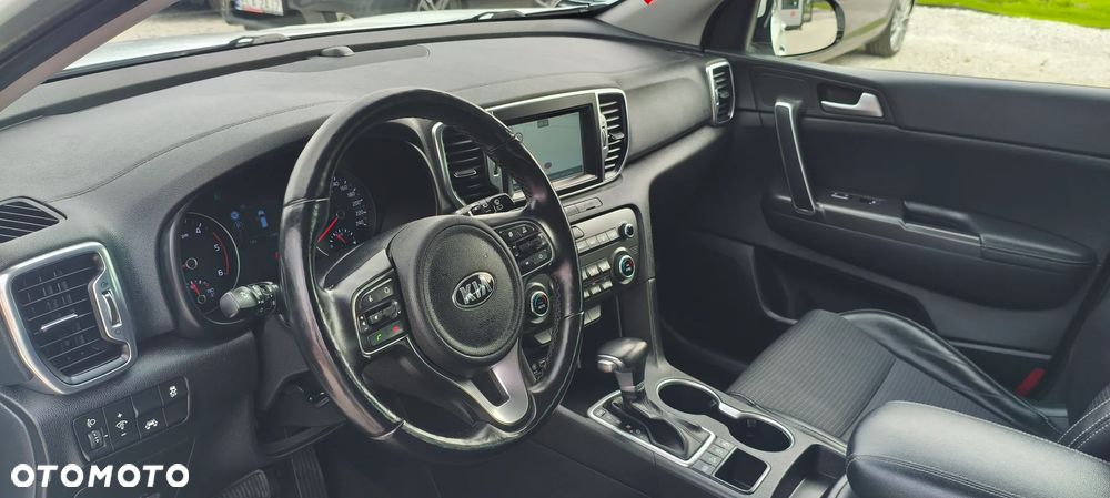 Kia Sportage 1.7 CRDI 2WD ISG Dream-Team Edition - 19