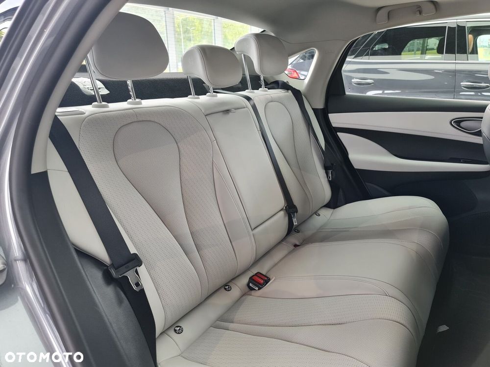 BYD Inny - 15