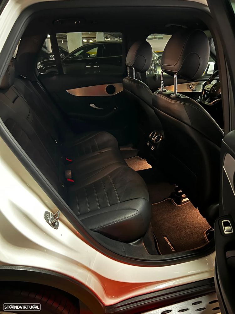 Mercedes-Benz GLC 220 - 11