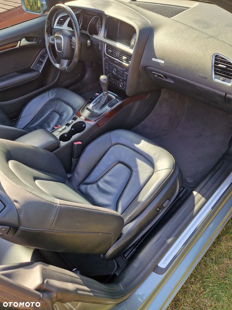Audi A5 Cabrio 2.0 TFSI quattro S tronic - 11
