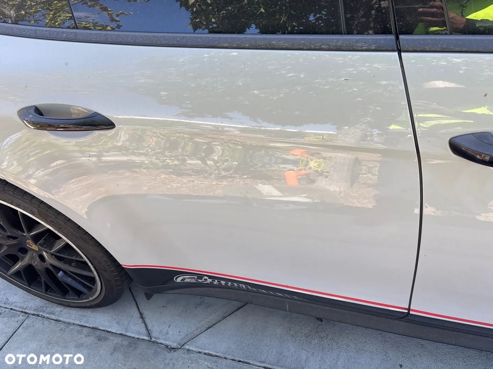 Porsche Panamera - 23