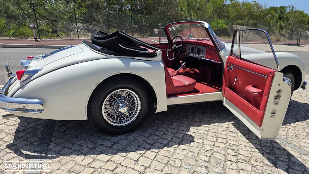 Jaguar XK150 - 34
