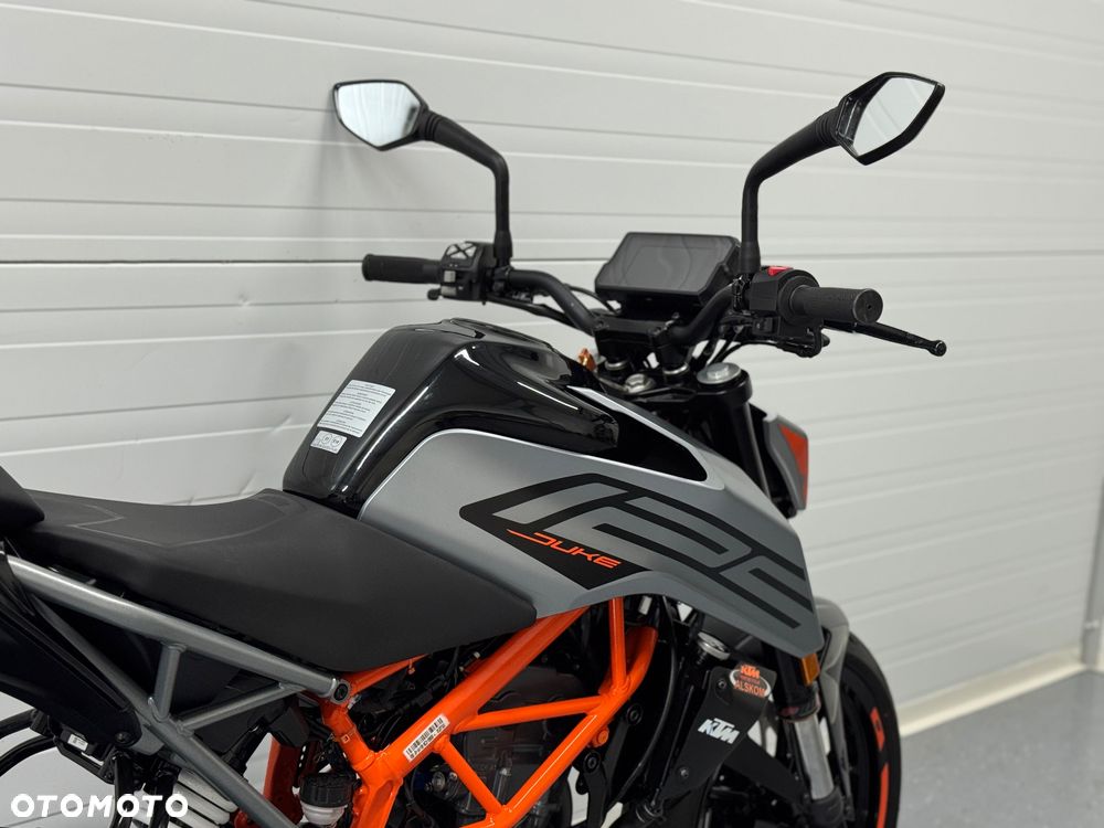 KTM Duke 125 - 8
