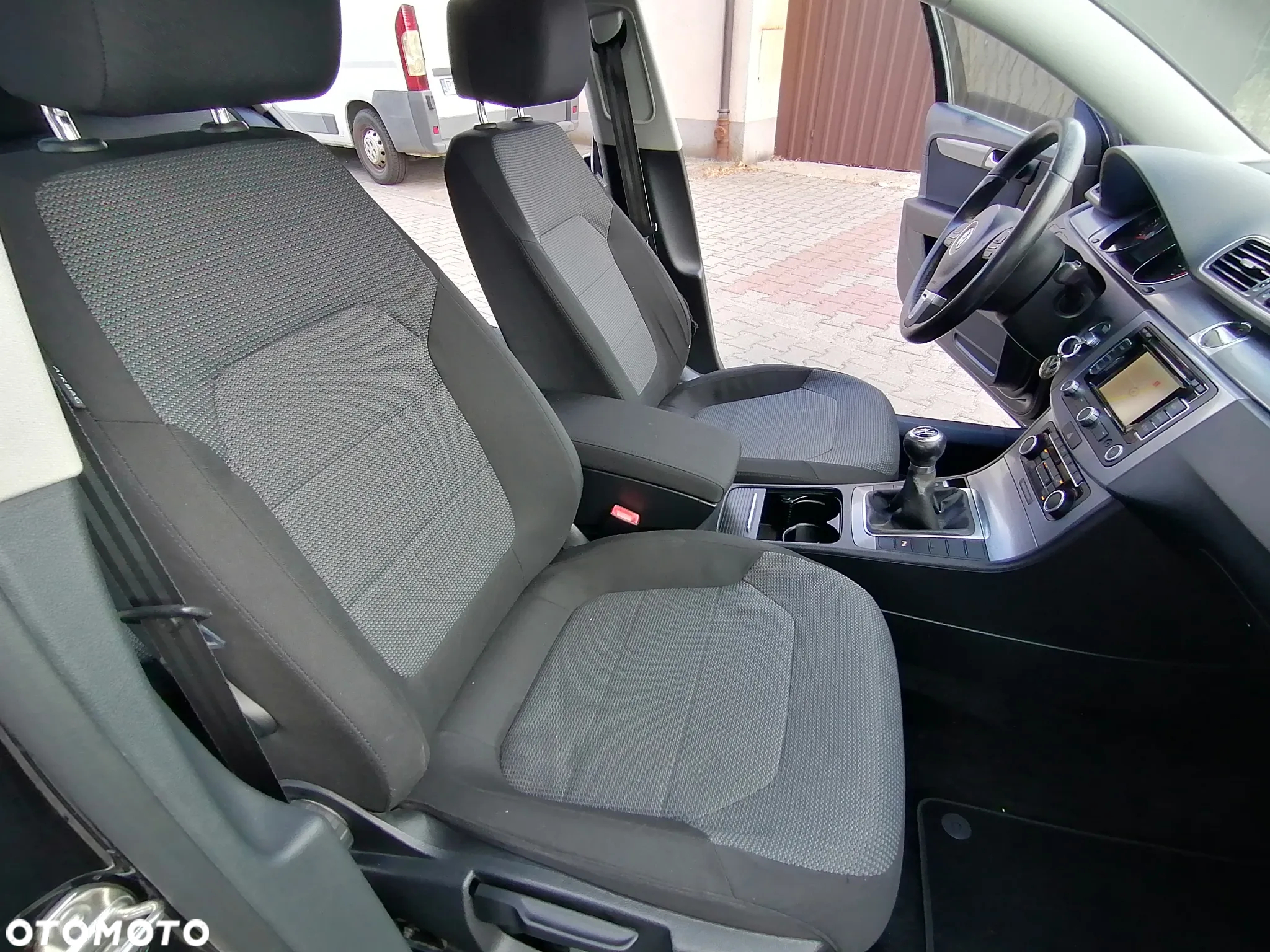 Volkswagen Passat 1.4 TSI BMT Comfortline - 36