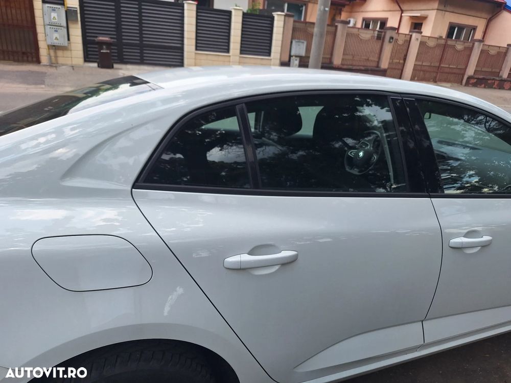 Renault Megane - 17