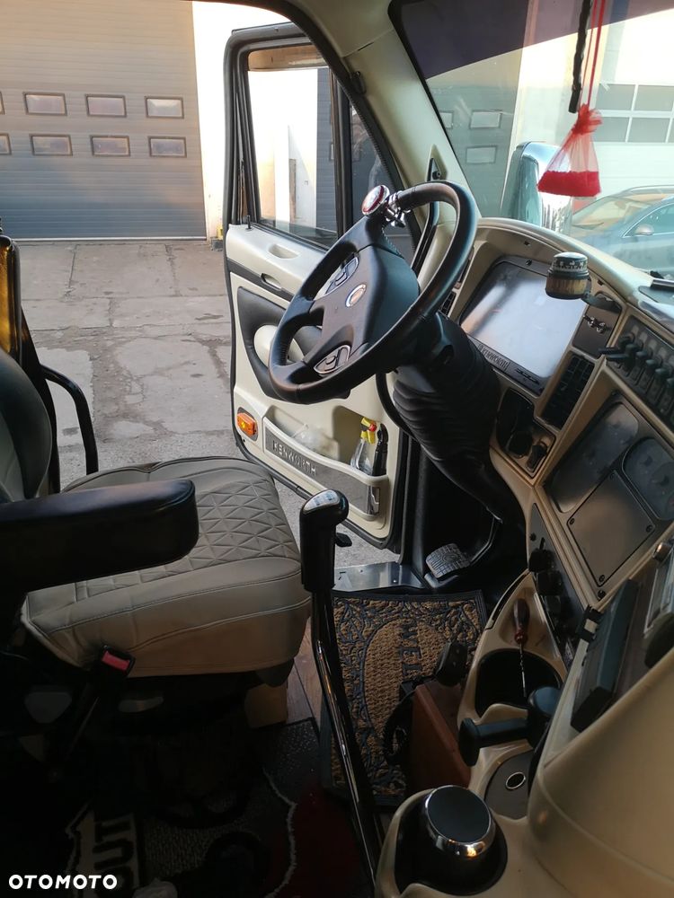Kenworth T2000 - 10