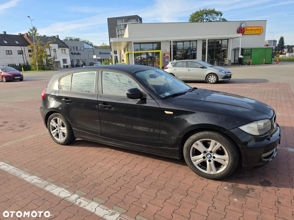 BMW Seria 1 2009 photo 2