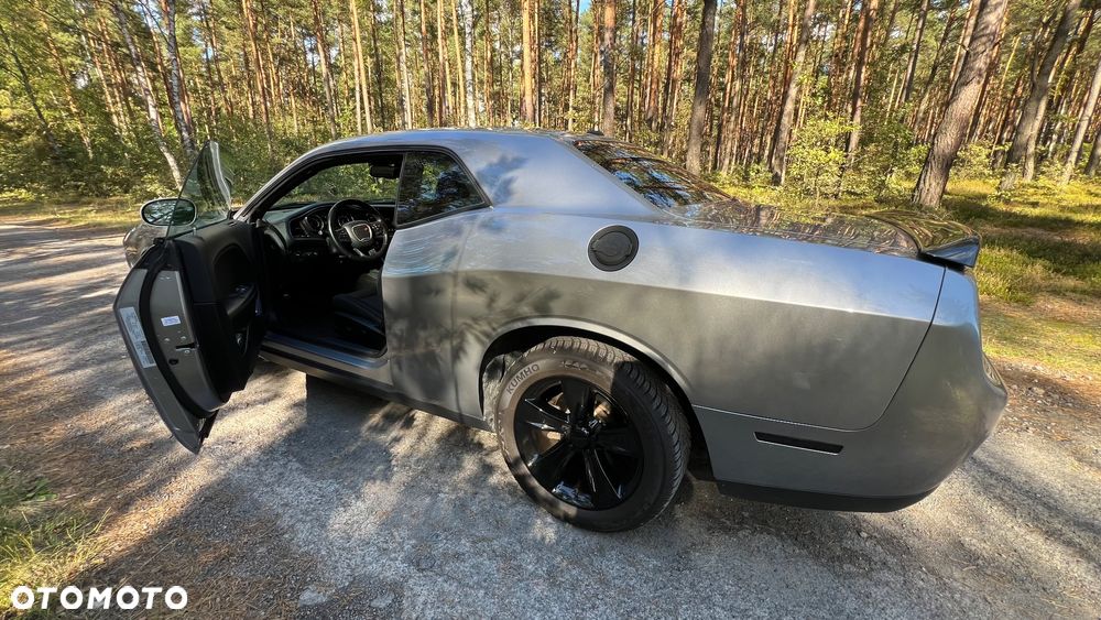 Dodge Challenger 3.6 SXT - 2