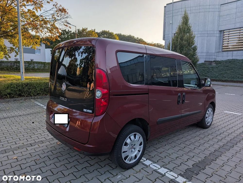 Fiat Doblo 2011 photo 4
