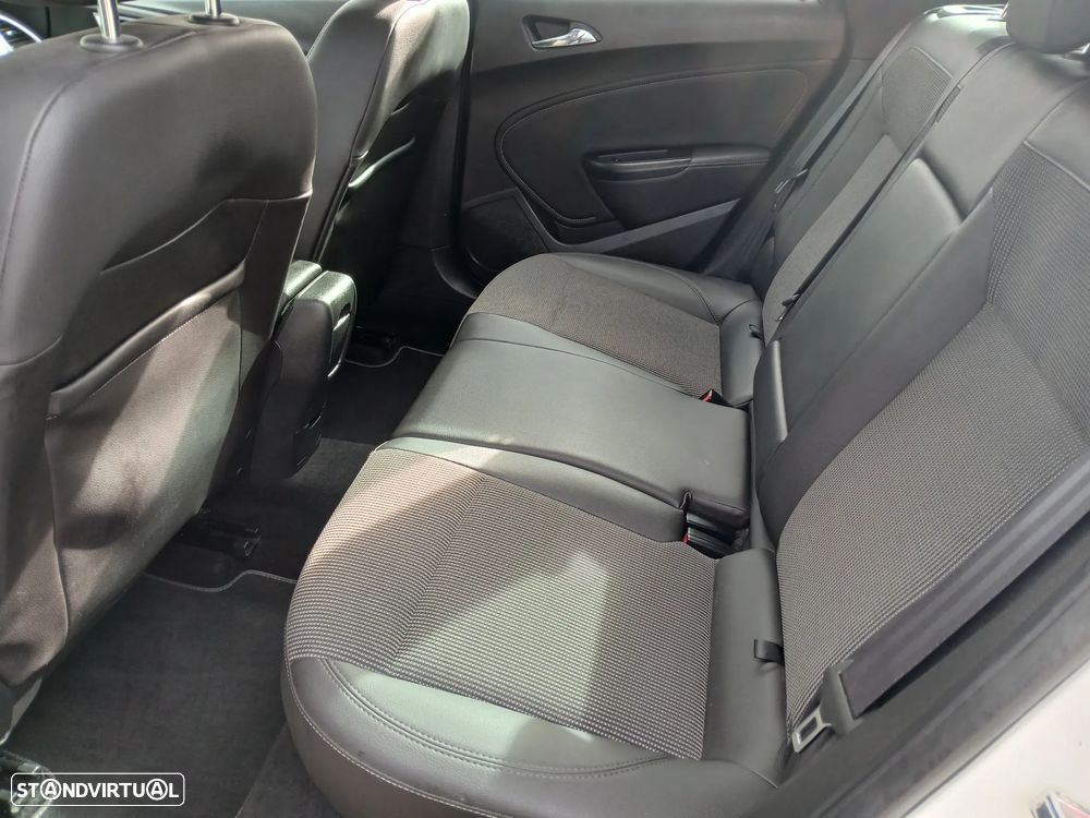 Opel Astra Sports Tourer 1.4 T Cosmo - 19