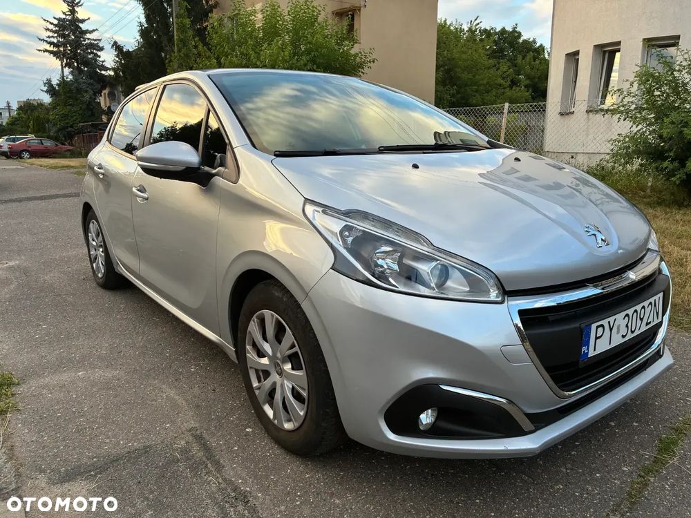 Peugeot 208 - 2