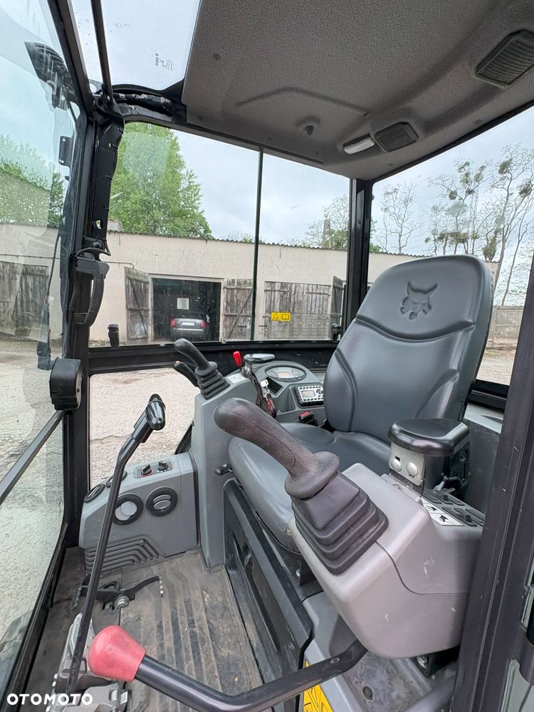 Bobcat E19 - 3