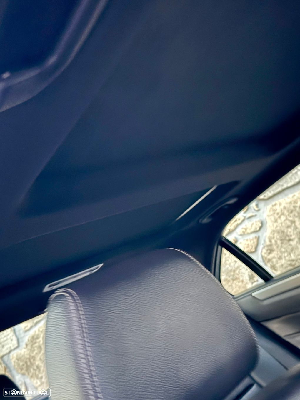 Mercedes-Benz E 300 Bluetec Hybrid Avantgarde - 53
