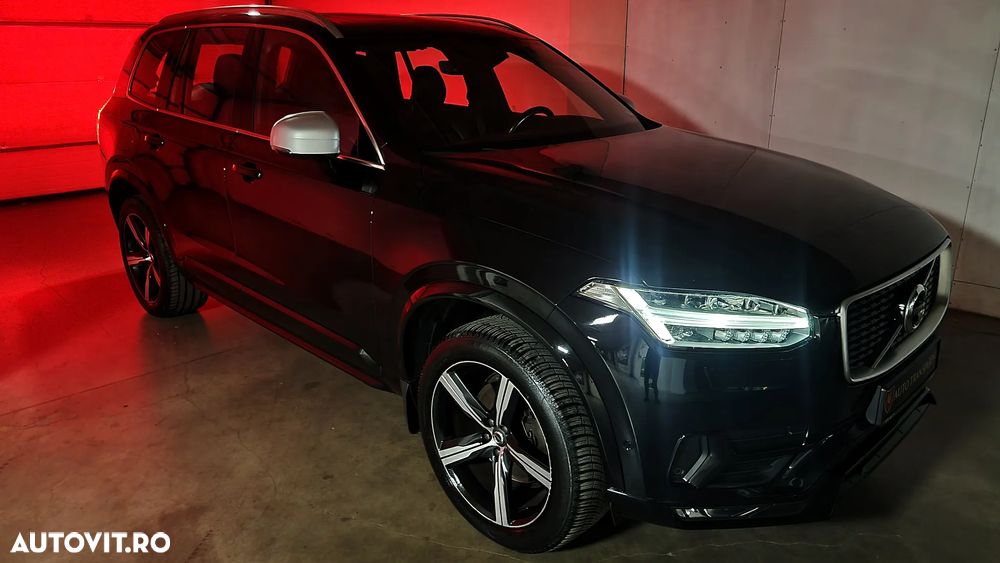 Volvo XC 90 D5 AWD Geartronic RDesign - 36