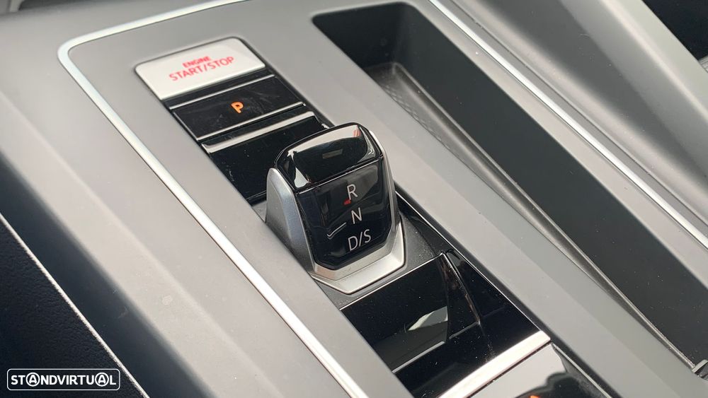 VW Golf 1.4 eHybrid OPF DSG GTE - 24