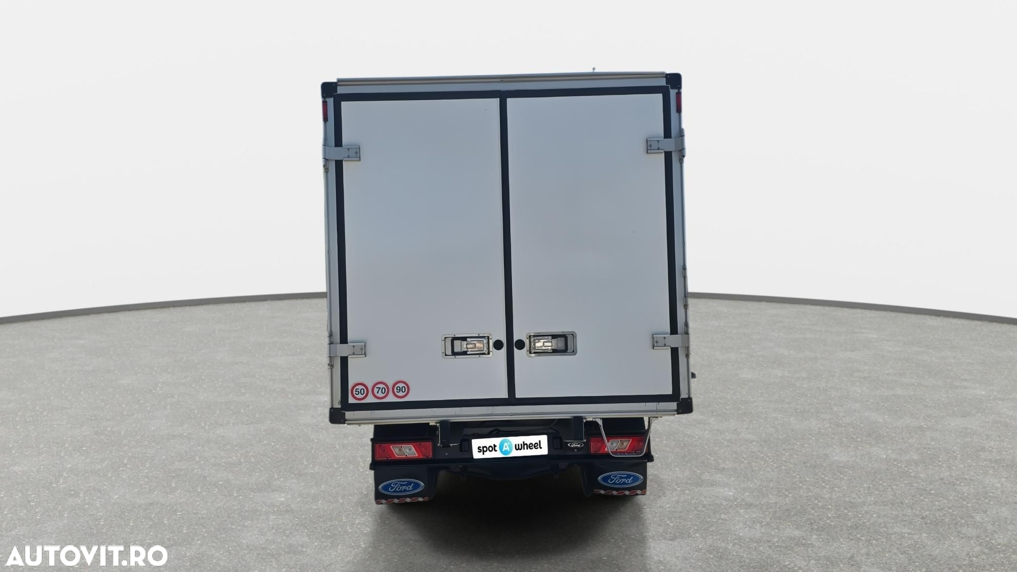 Ford Transit - 7
