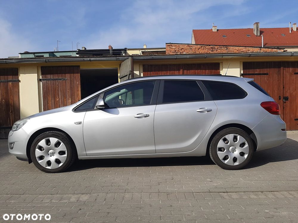 Opel Astra - 2
