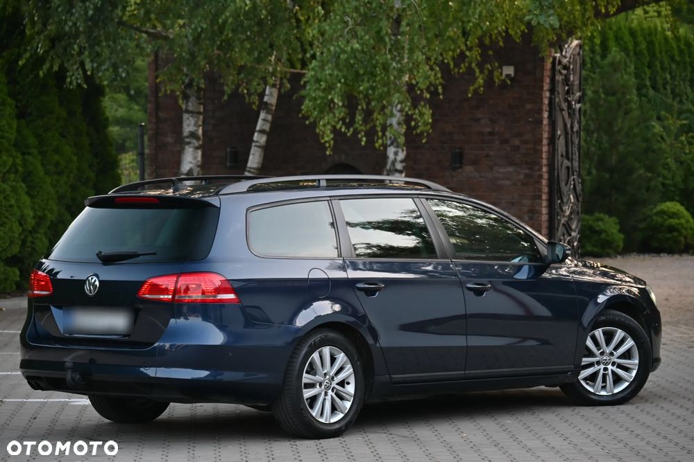 Volkswagen Passat 2.0 TDI DSG Highline - 22