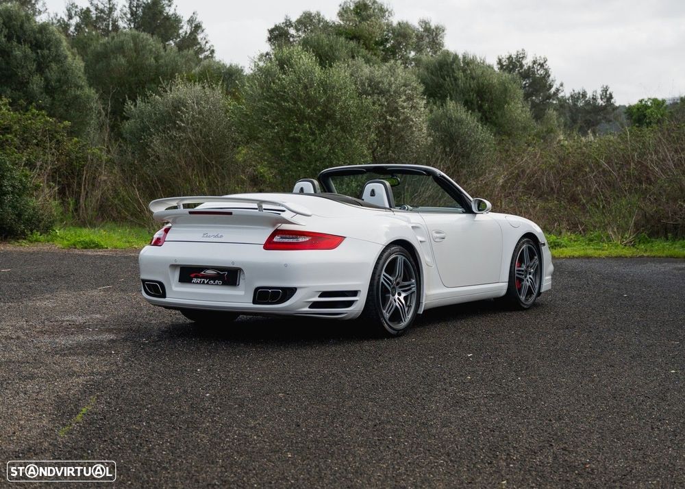 Porsche 911 (997) Turbo Cabriolet - 2
