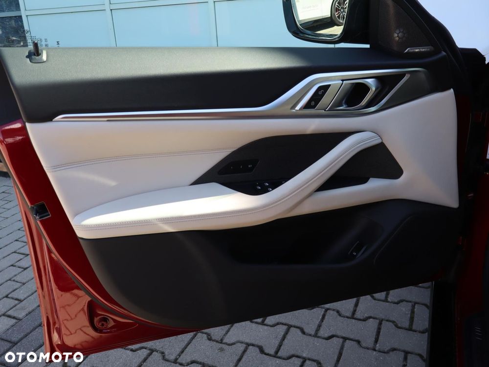 BMW i4 - 18